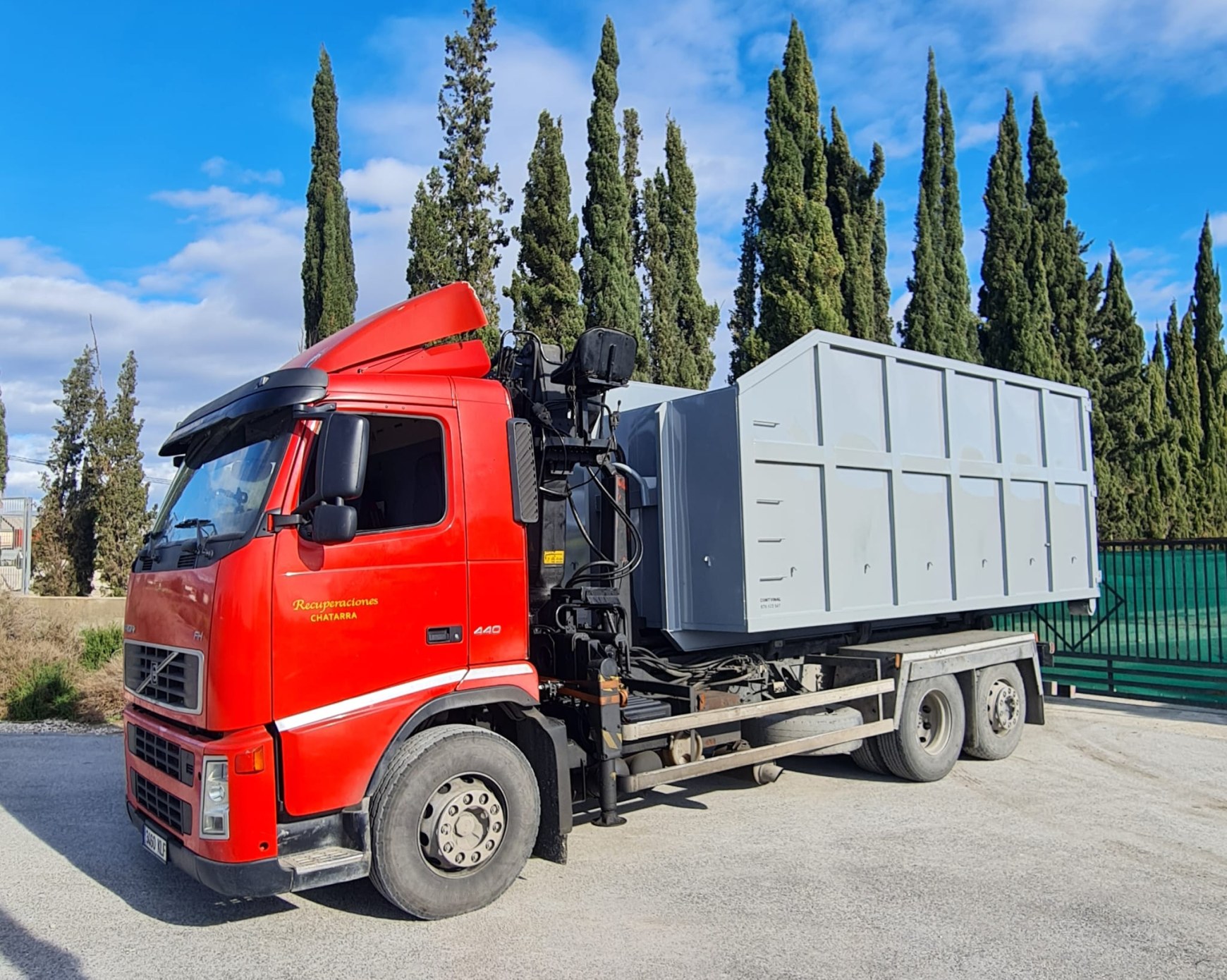 CAMION GRUA